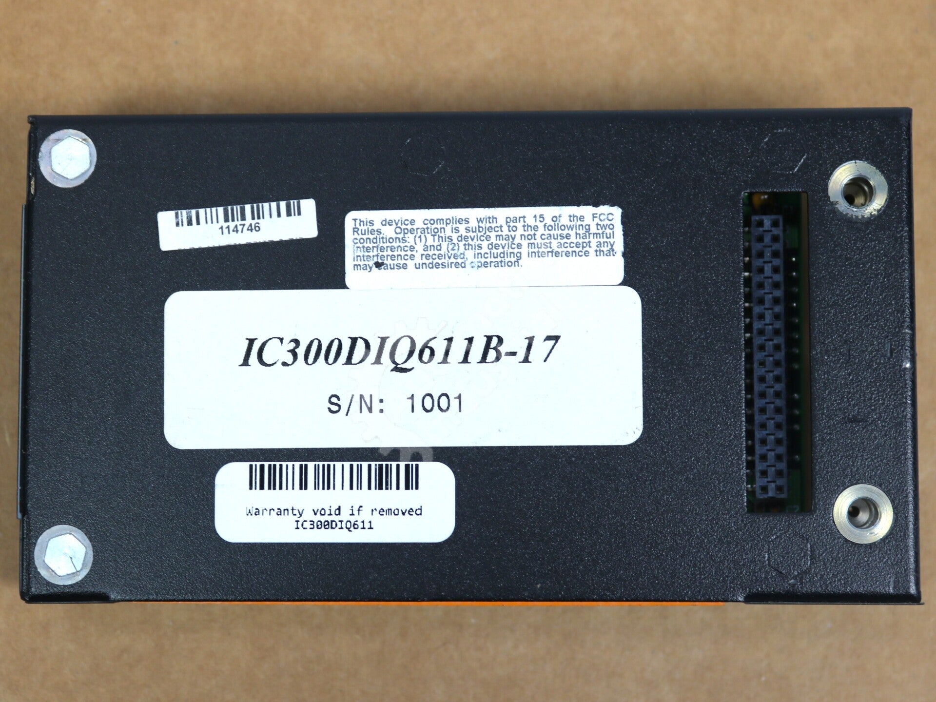 IC300DIQ611 By General Electric IC300DIQ611B-17 8-Point Digital I/O Module