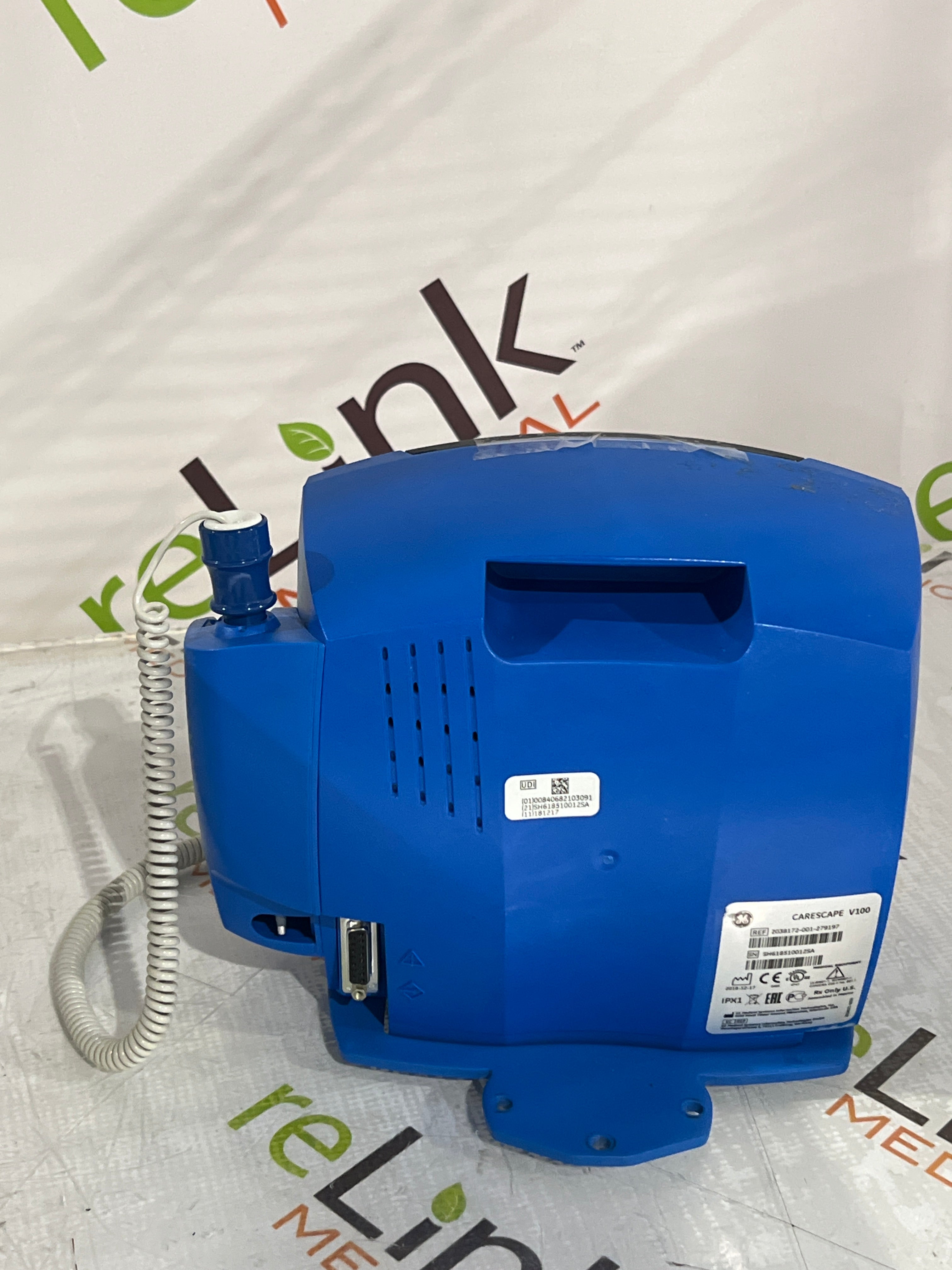 GE Healthcare Dinamap V100 - NIBP, Temp Vital Signs Monitor
