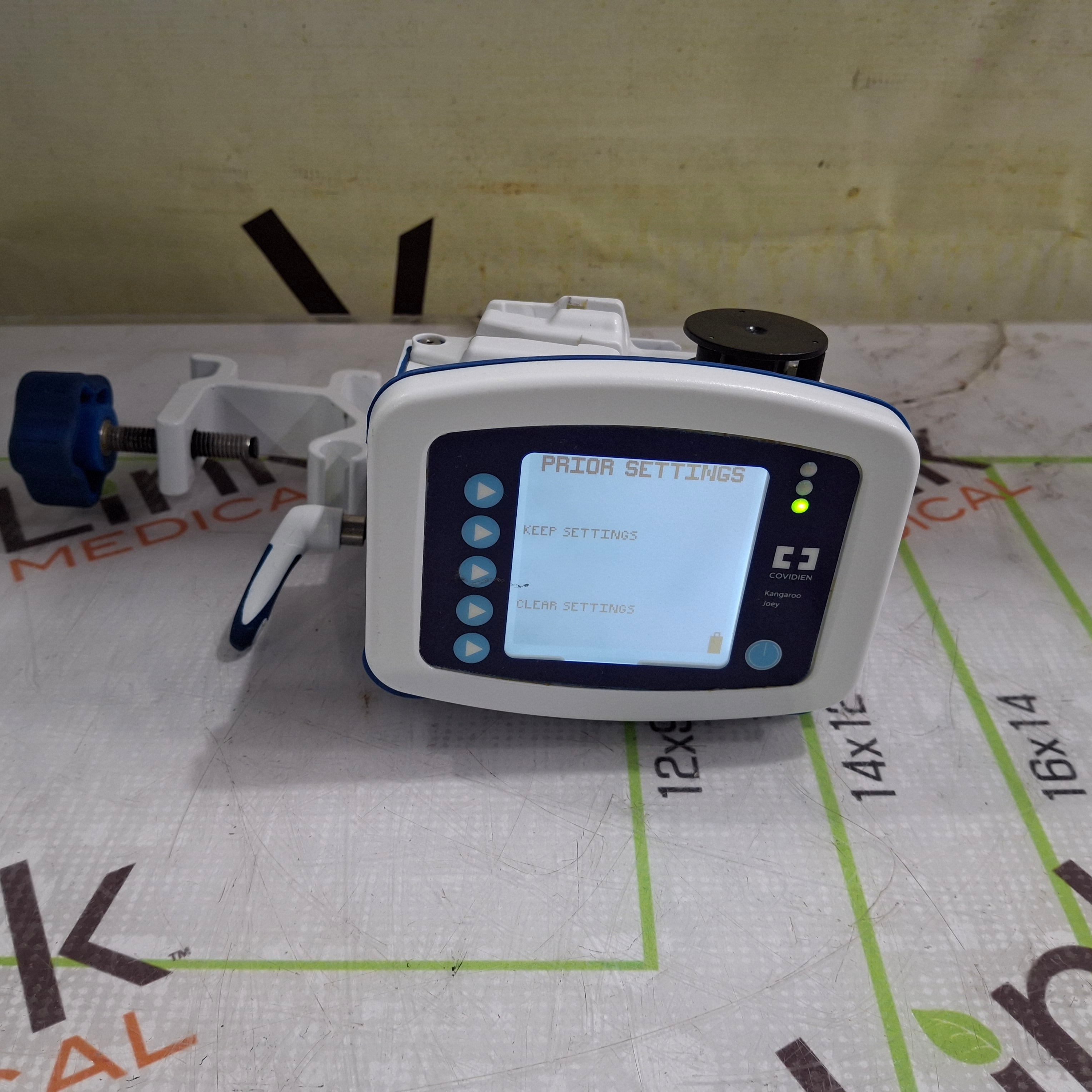 Covidien Kangaroo Joey Enteral Feeding pump