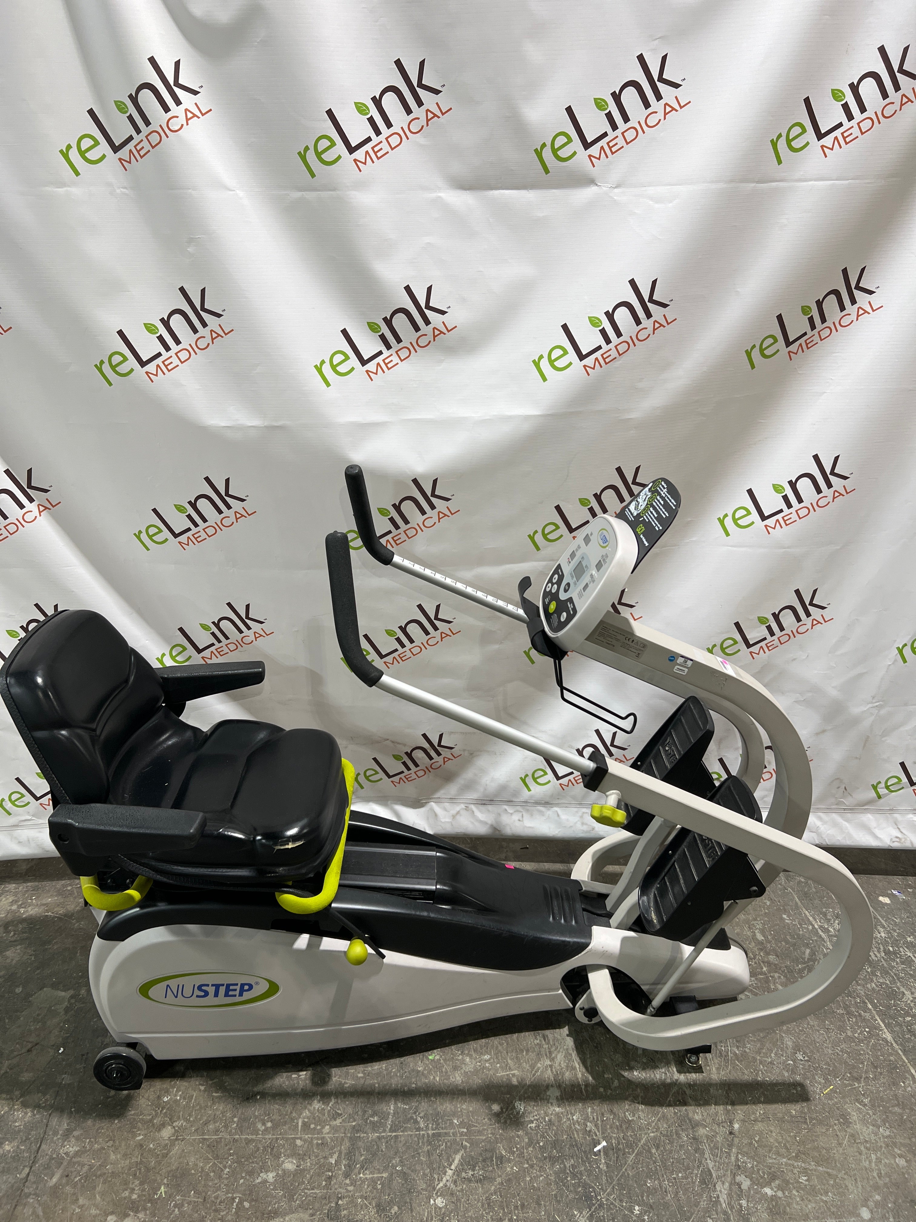 NuStep, Inc. TRS 4000 Recumbent Cross Trainer
