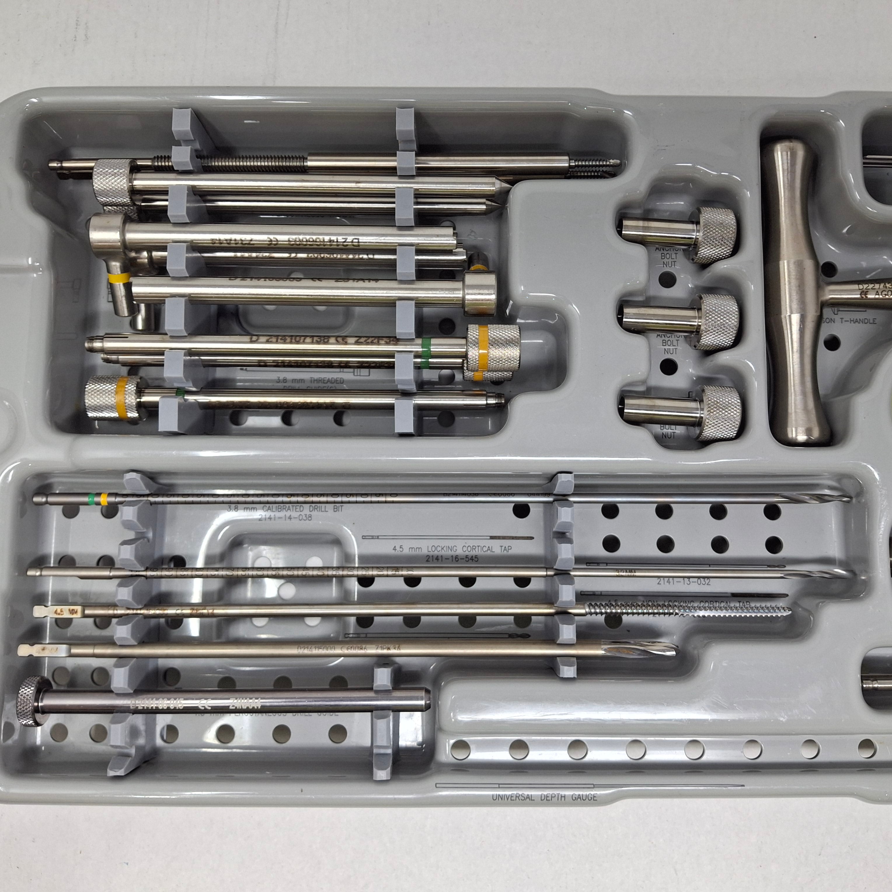 DePuy Polyax Screws Set