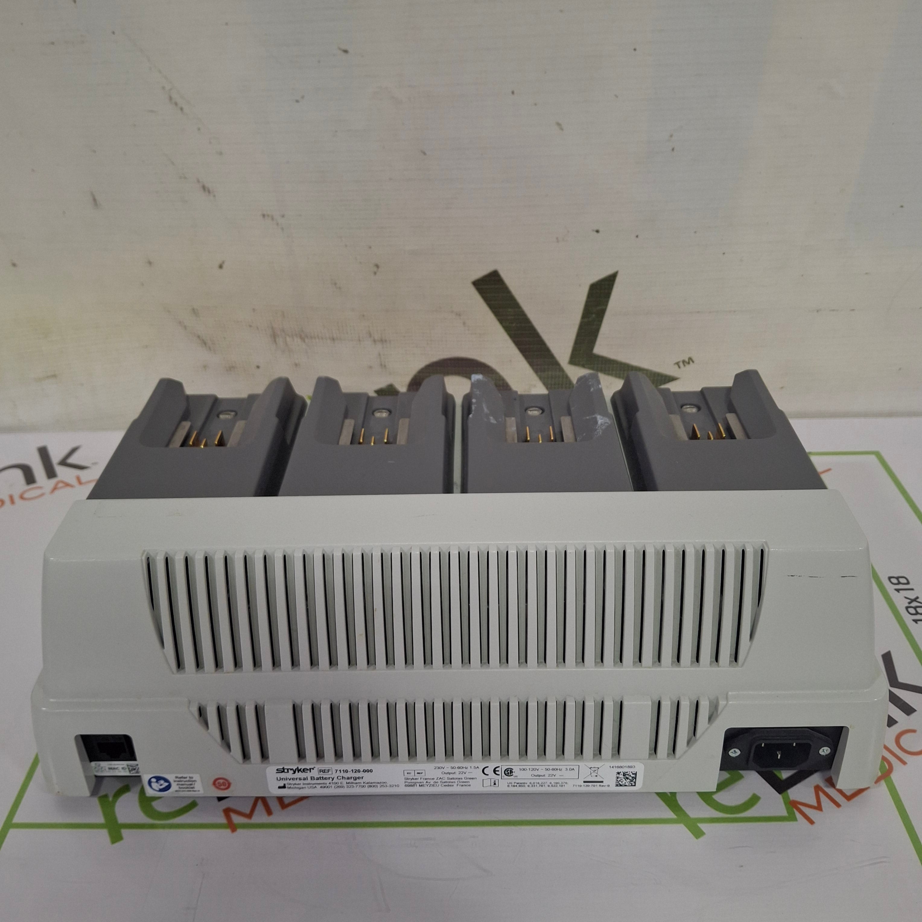 Stryker 7110-120-000 Battery Charger
