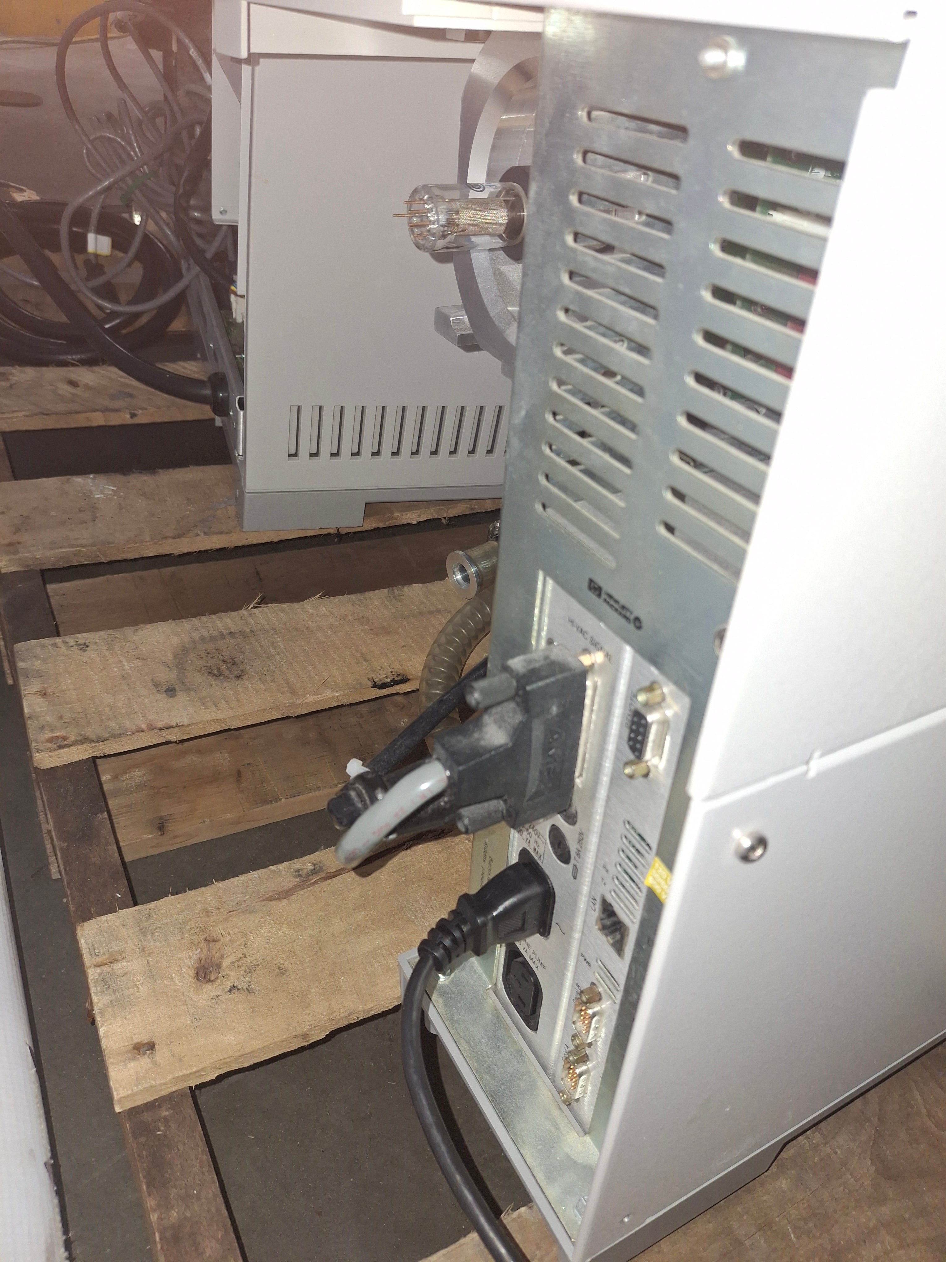 Agilent 6890N 5973 MSD GCMS Gas Chromatograph Mass