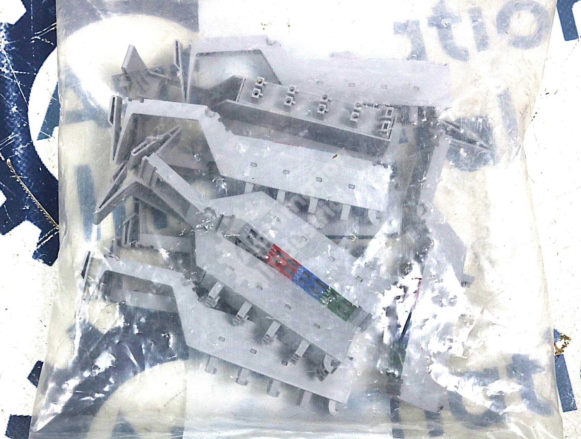 IC220TBK087A By GE Fanuc Power Terminal Strip CLR 8 POS Spring VersaPoint NSFP