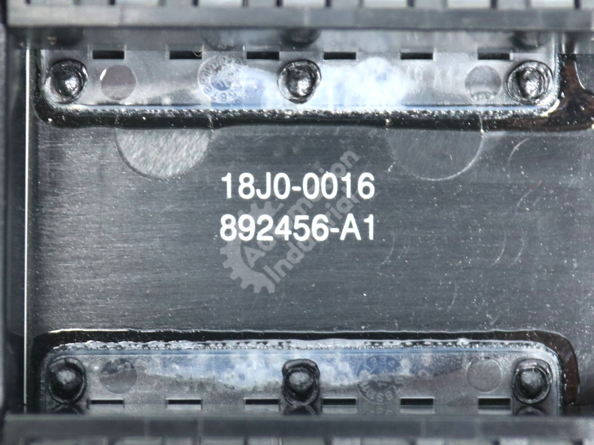 18J0-0016 By GE Multilin 8-Series 869 Front Panel Operator Interface