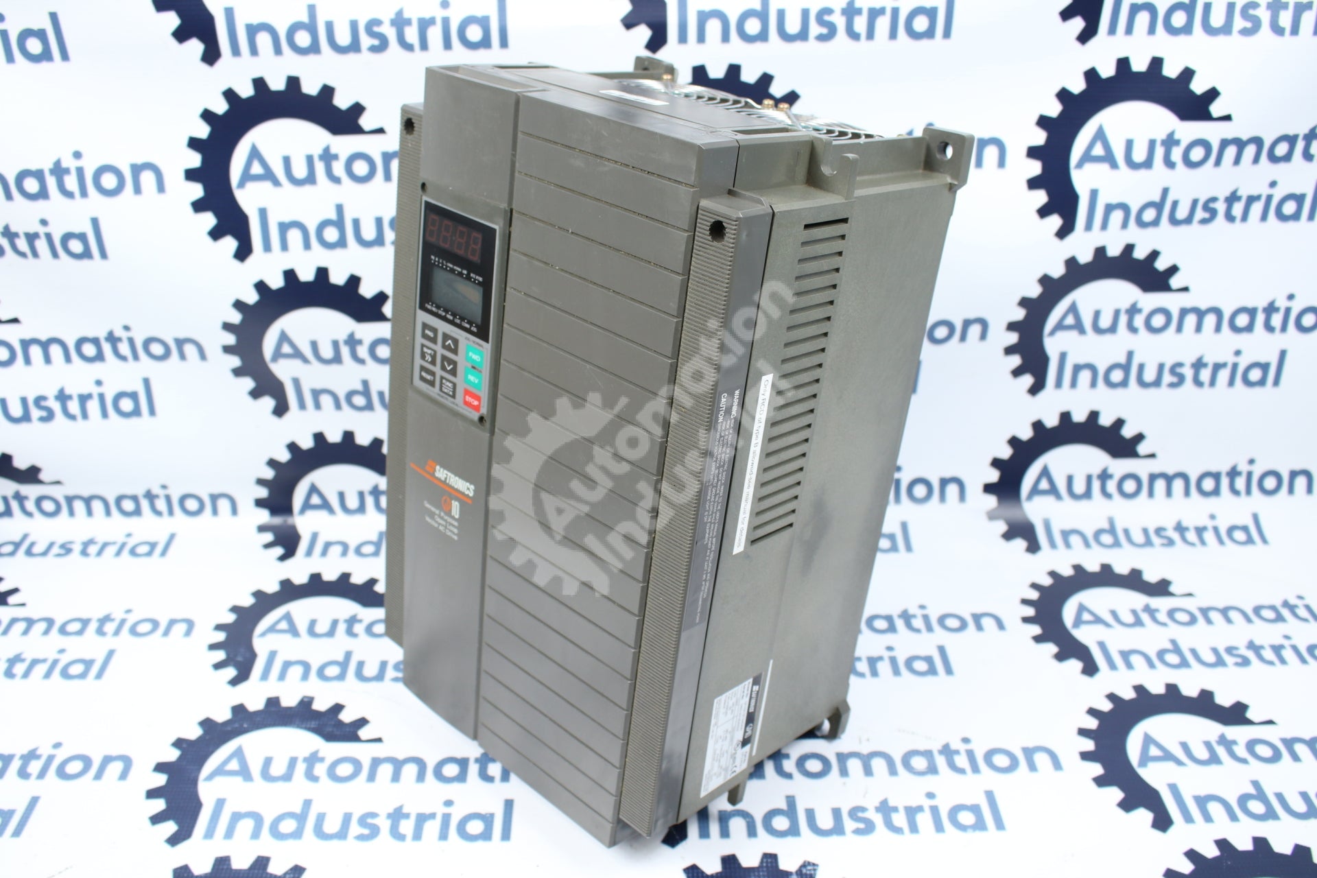 Saftronics GP10E1ST34030B1 30HP 460VAC 3PH Drive W/Keypad NEMA1