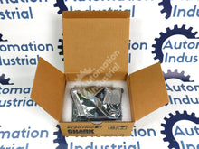 Carregar imagem no visualizador da galeria, 45C921 By Reliance Electric Shark XL 24 VDC Power Supply Module NSNB
