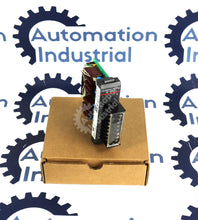 Carregar imagem no visualizador da galeria, D3-16TA-2 by Automation Direct 24-240VAC Output Module DL305 DirectLOGIC 305
