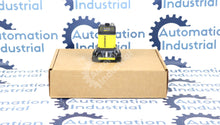 Carregar imagem no visualizador da galeria, DM374QL By Cognex 825-11054-1R  Barcode Reader DataMan 300
