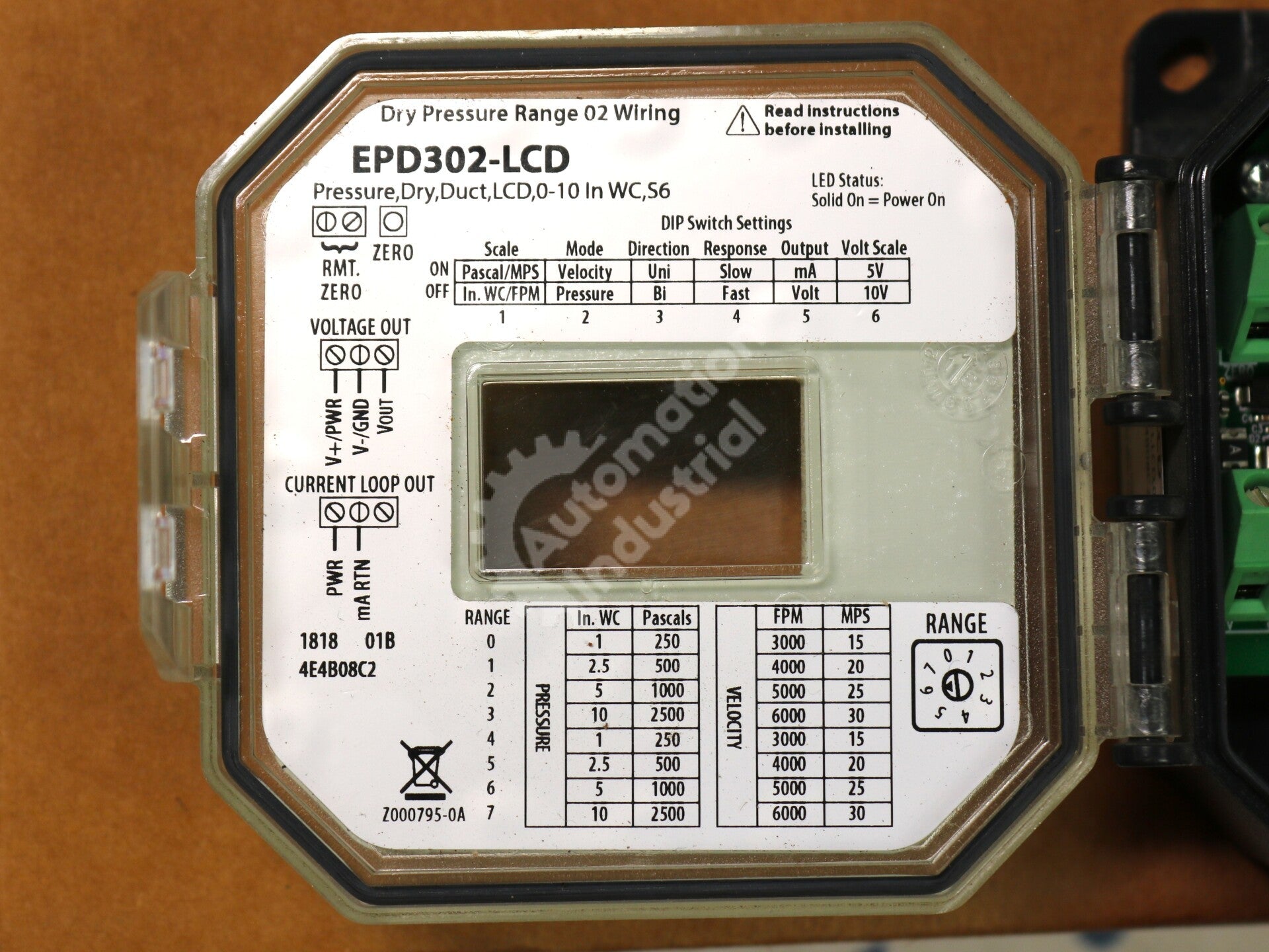 EPD302-LCD By Schneider Electric Differential Pressure Sensor with LCD Screen