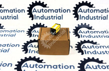 Carregar imagem no visualizador da galeria, ISM1403-C11 by Cognex 825-0204-1R Smart Vision System In-Sight Micro 1000
