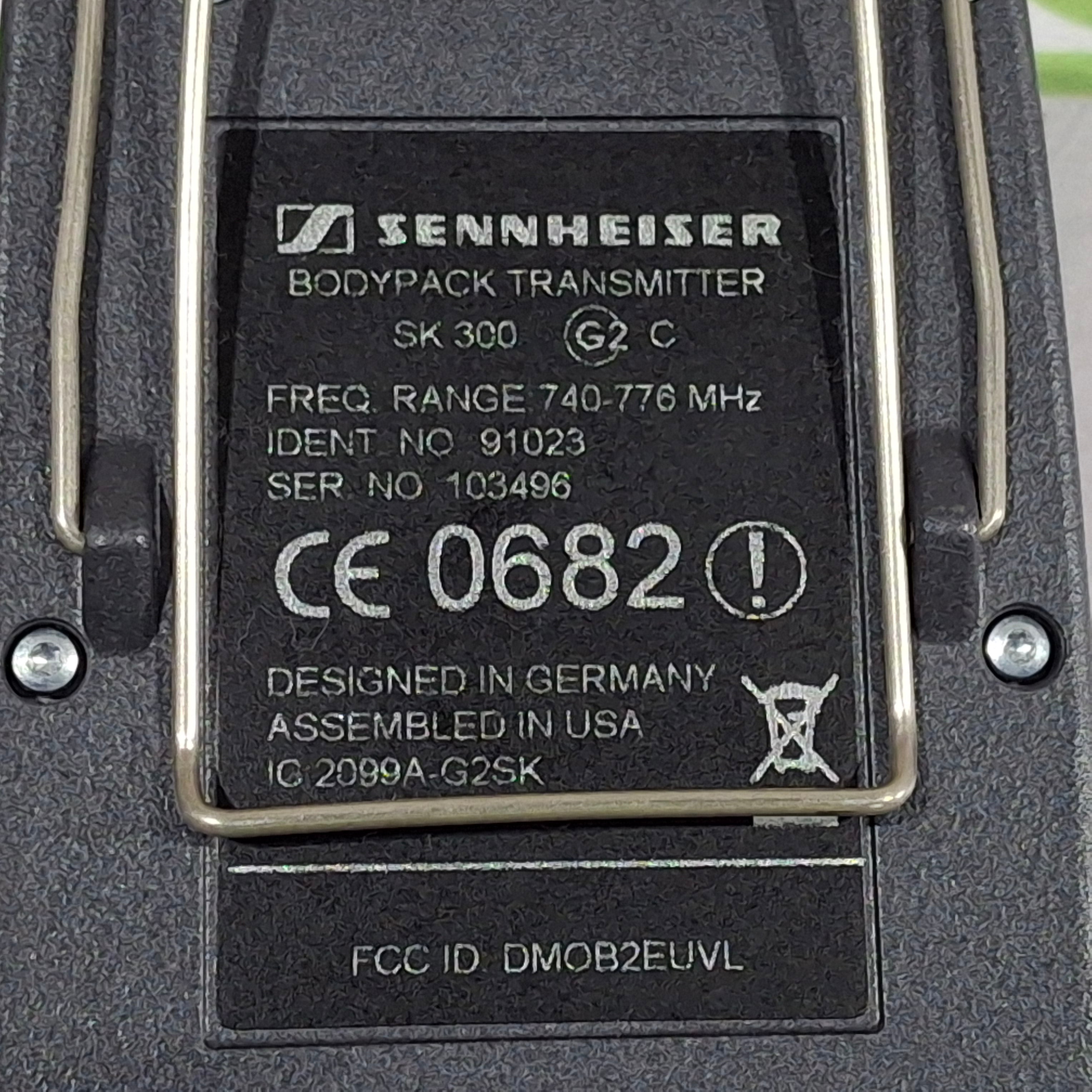 Sennheiser Electronic Corporation SK 300 Bodypack Transmitter