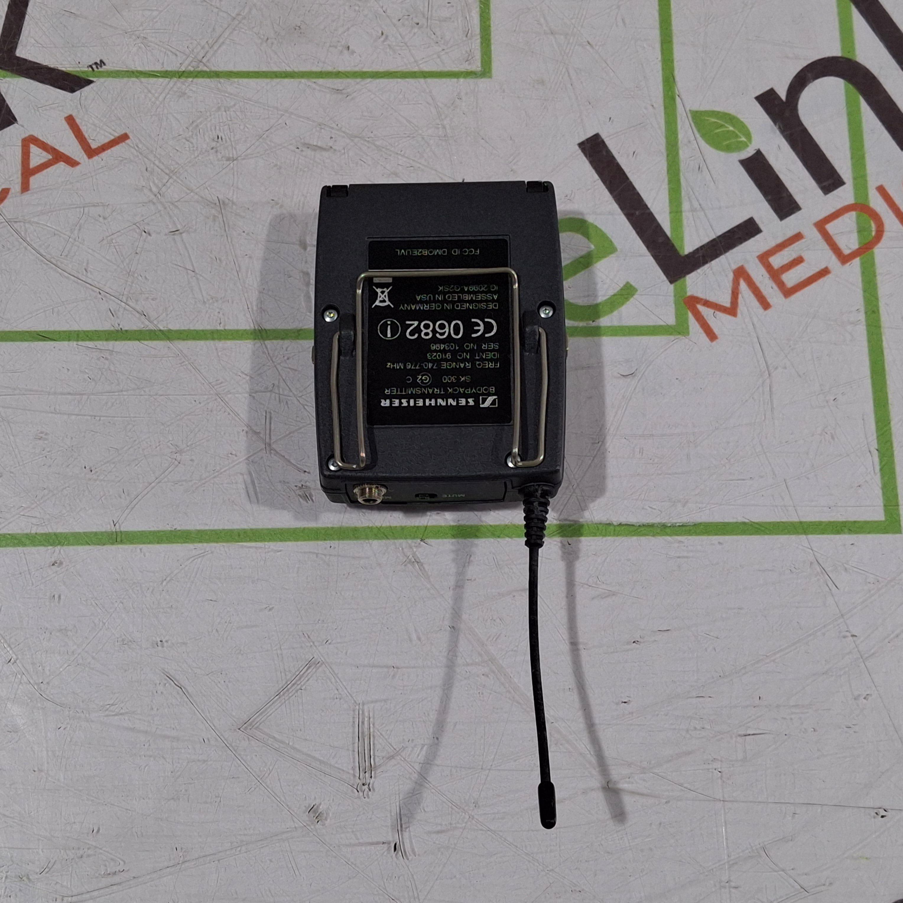 Sennheiser Electronic Corporation SK 300 Bodypack Transmitter