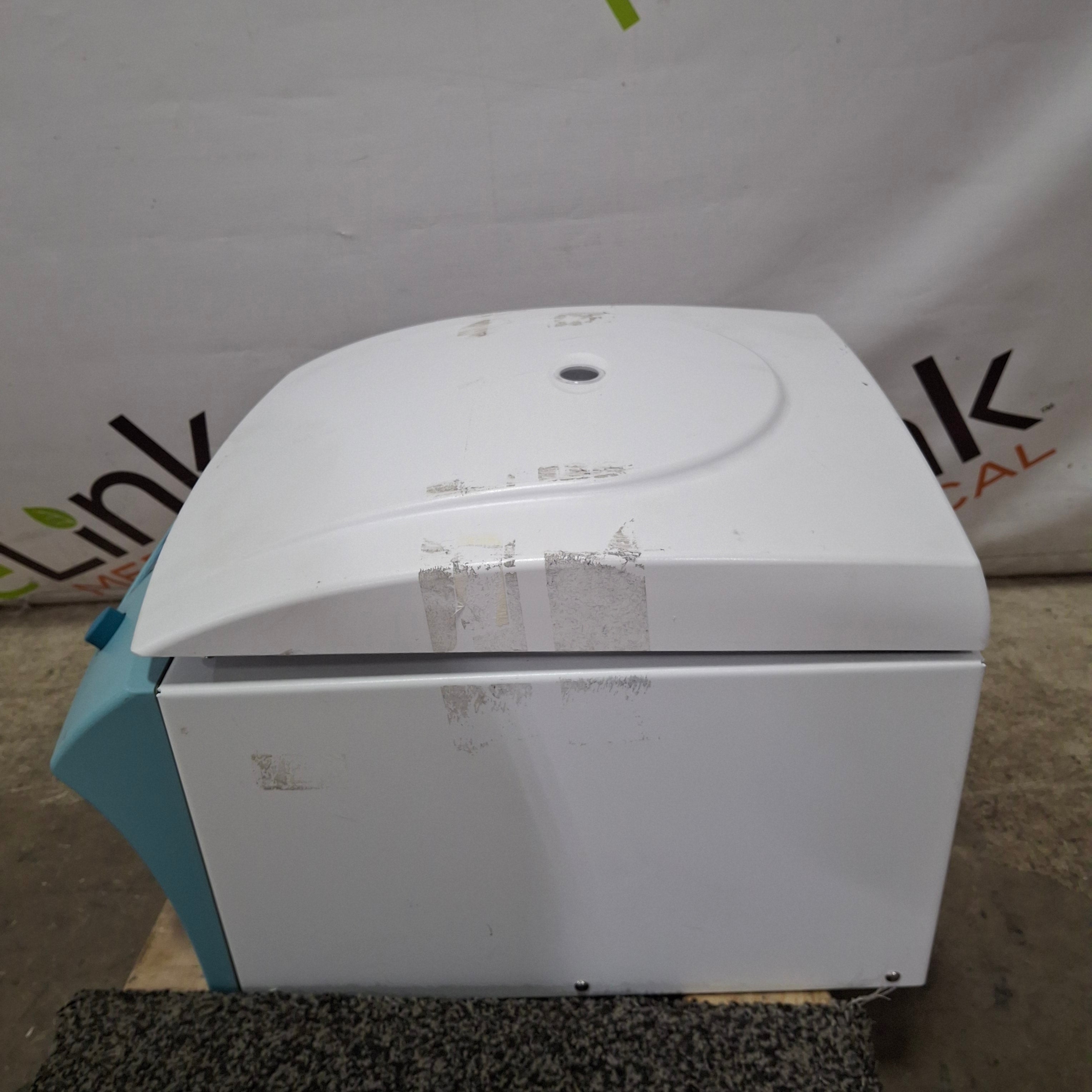 Hettich Universal 320 Type 1401-01 Zentifugen Benchtop Centrifuge