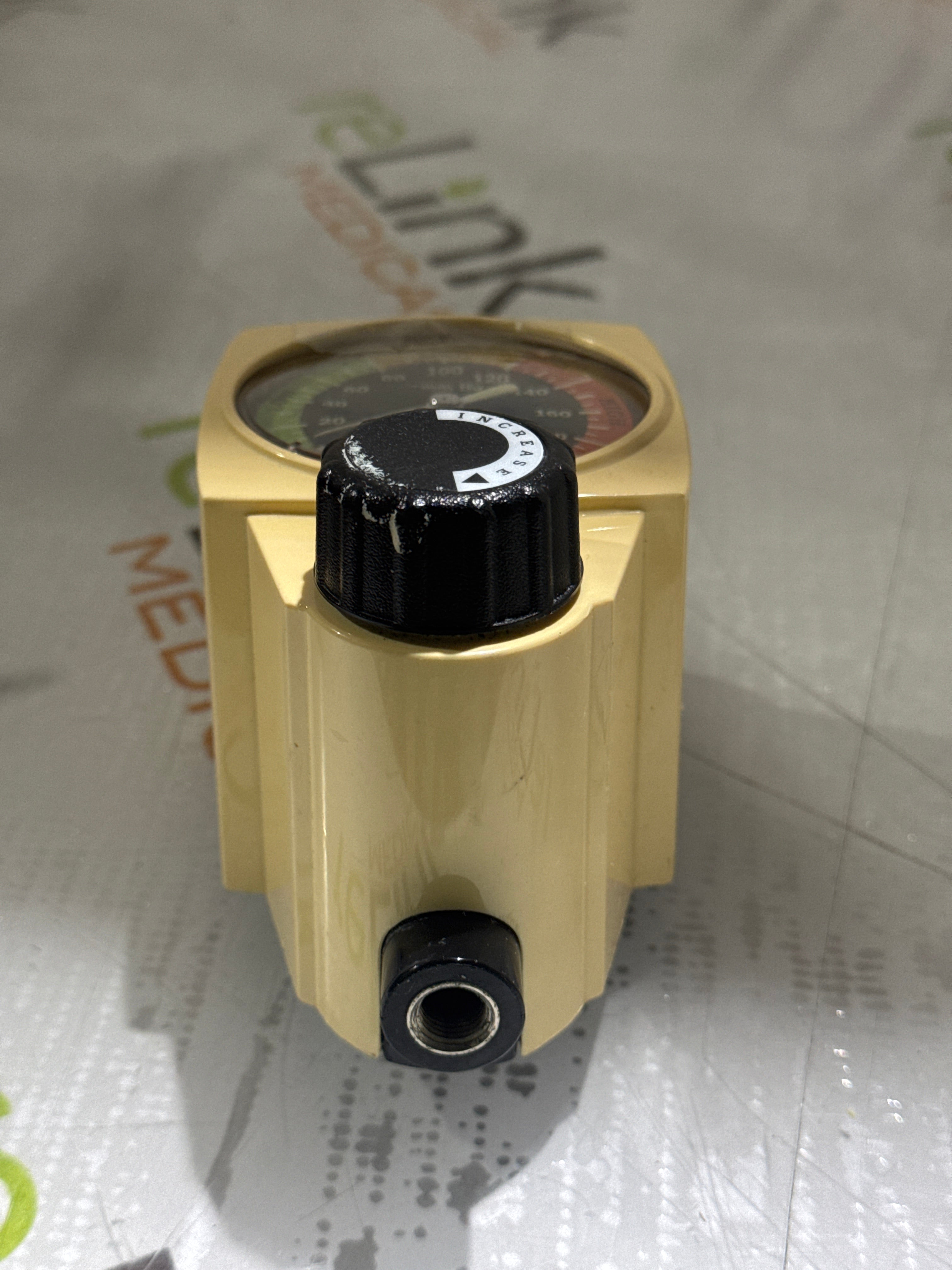 Ohmeda Medical Vacuum Regulator