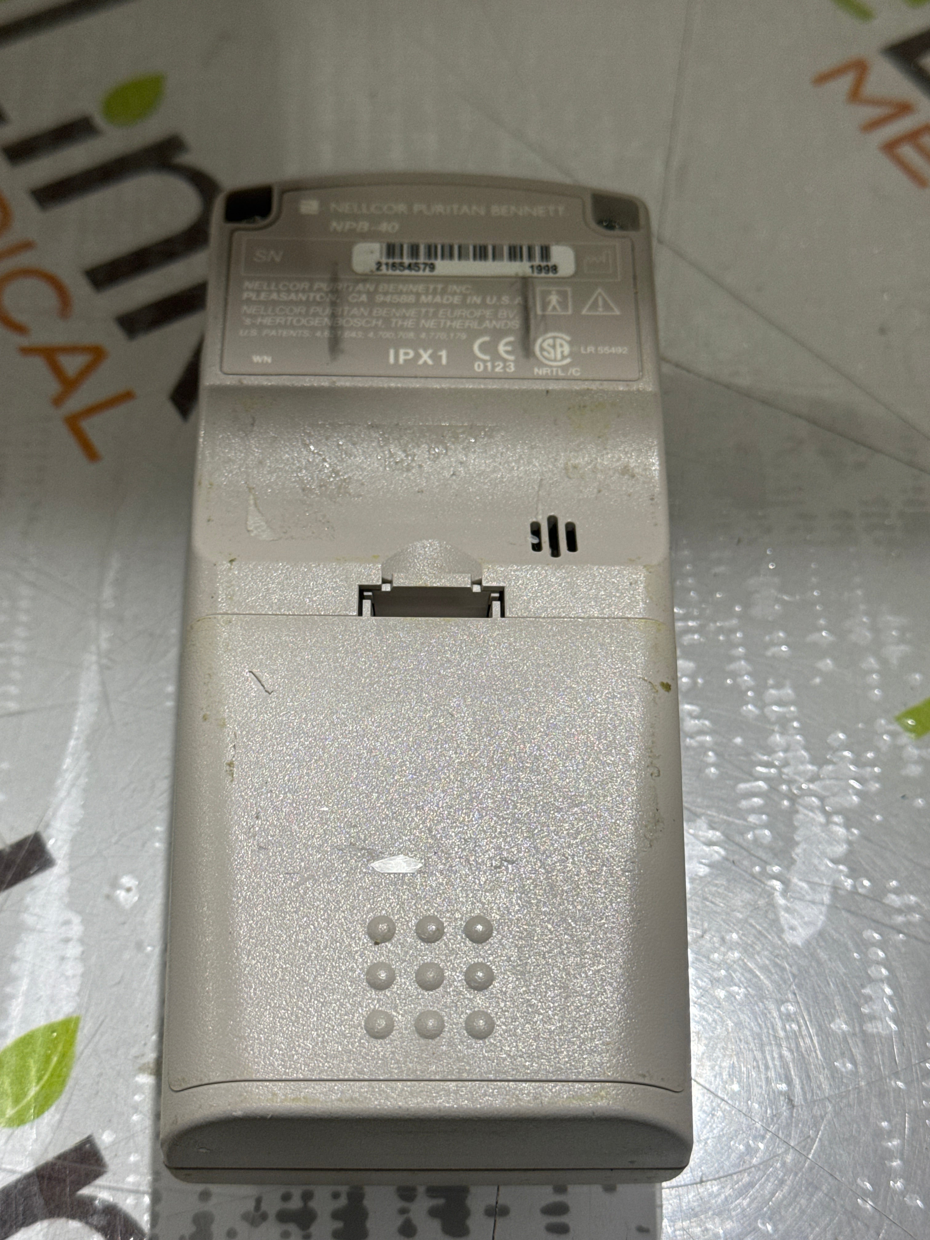 Nellcor NPB-40 Pulse Oximeter