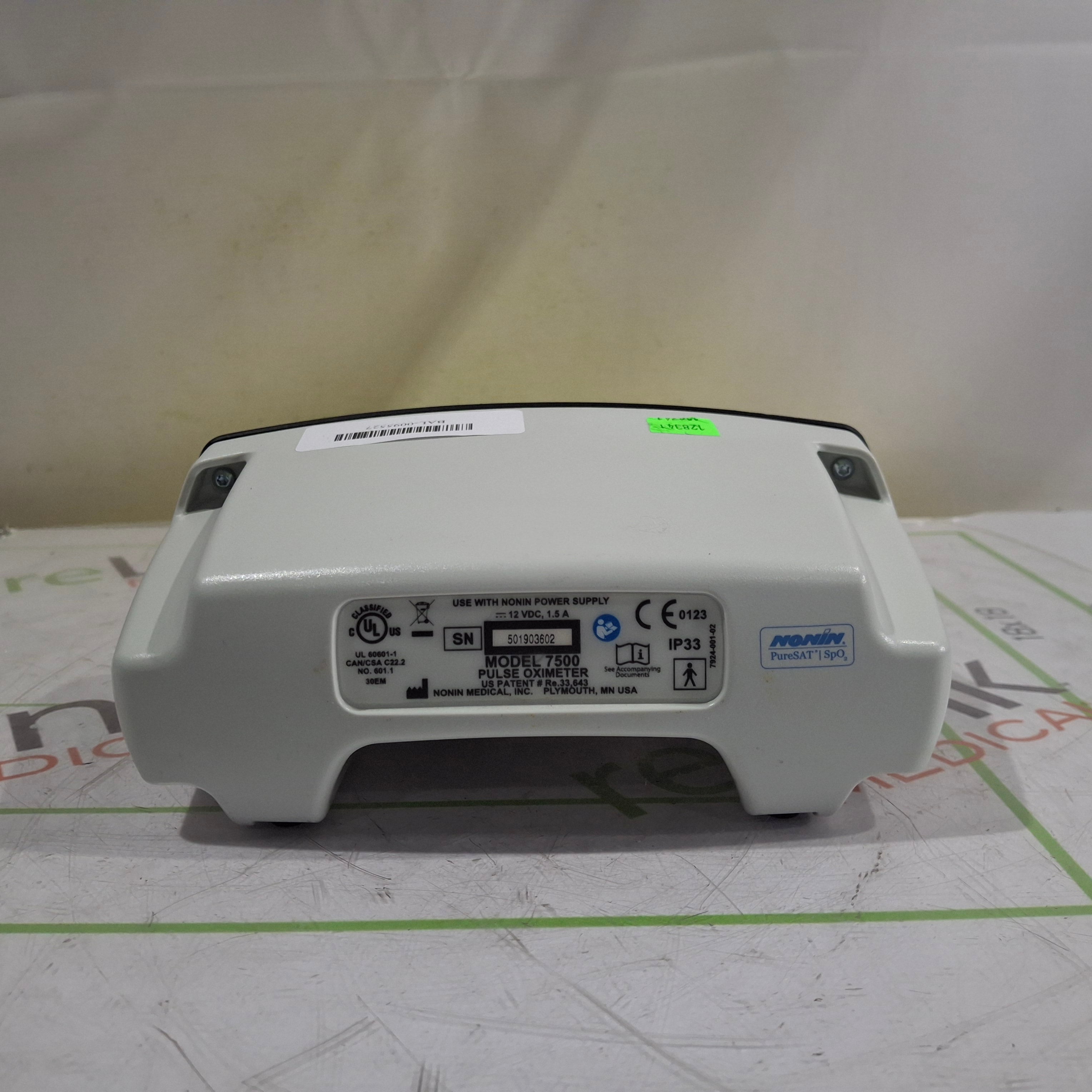Nonin Medical 7500 Pulse Oximeter