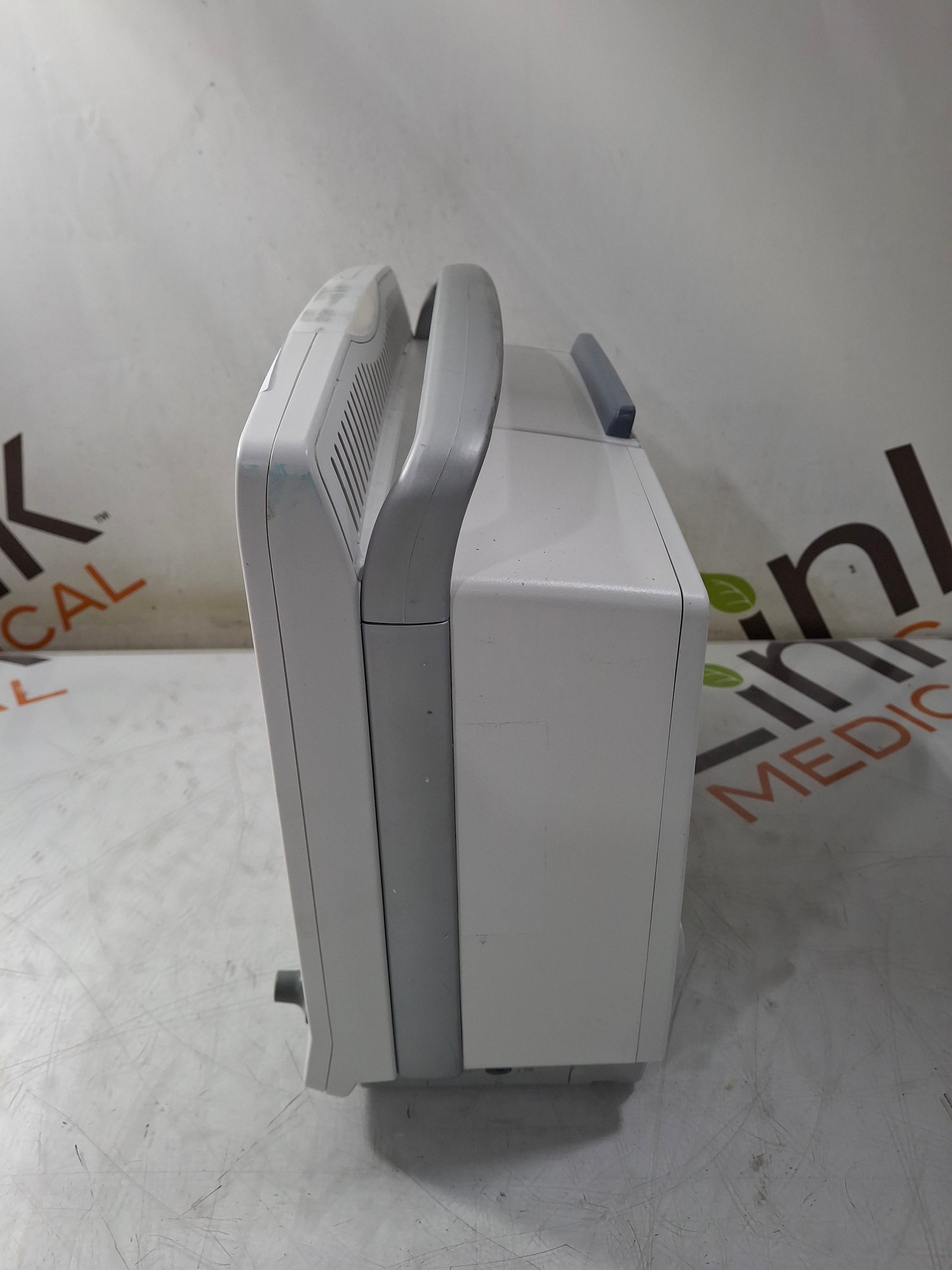 GE Healthcare Carescape B650 Patient Monitor