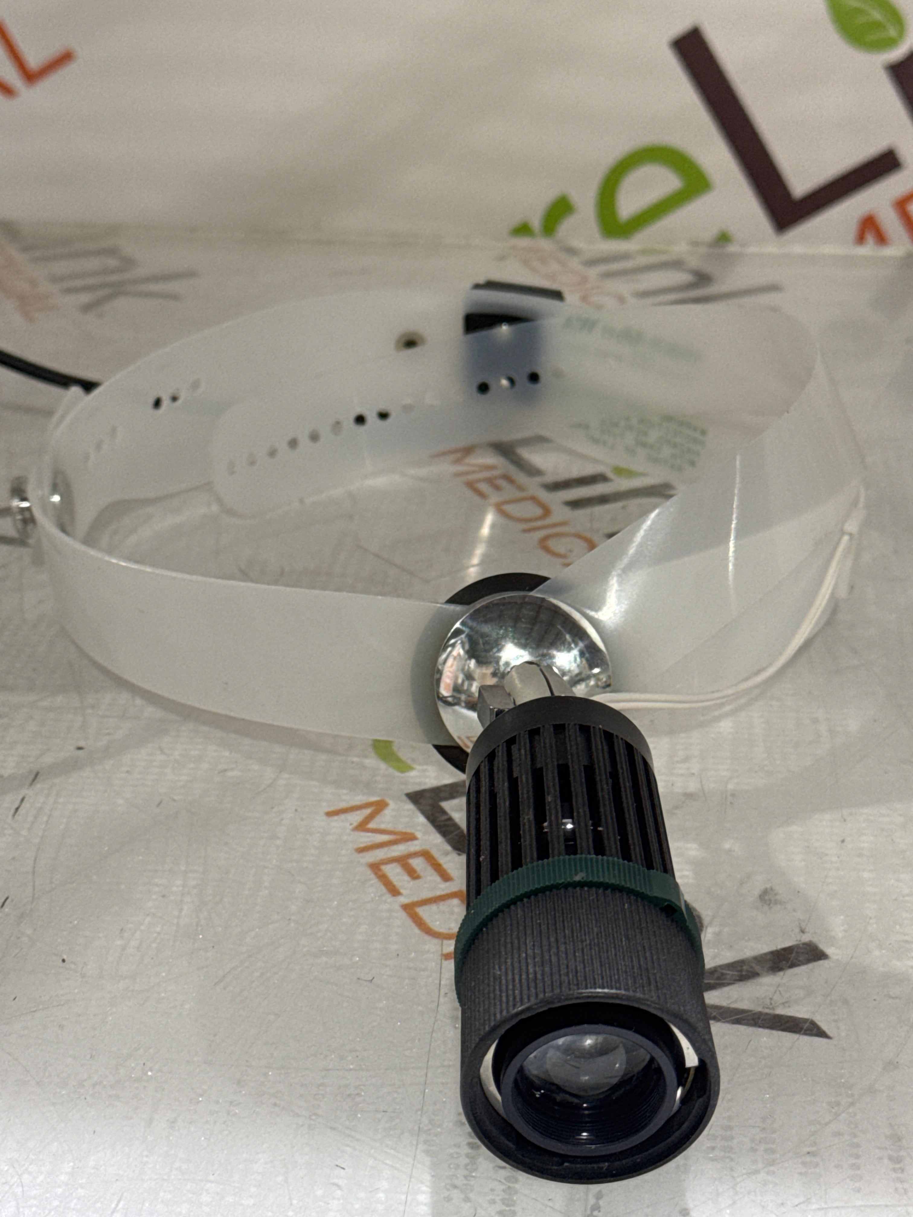 Welch Allyn Head Light W/ Model 79003 Charger