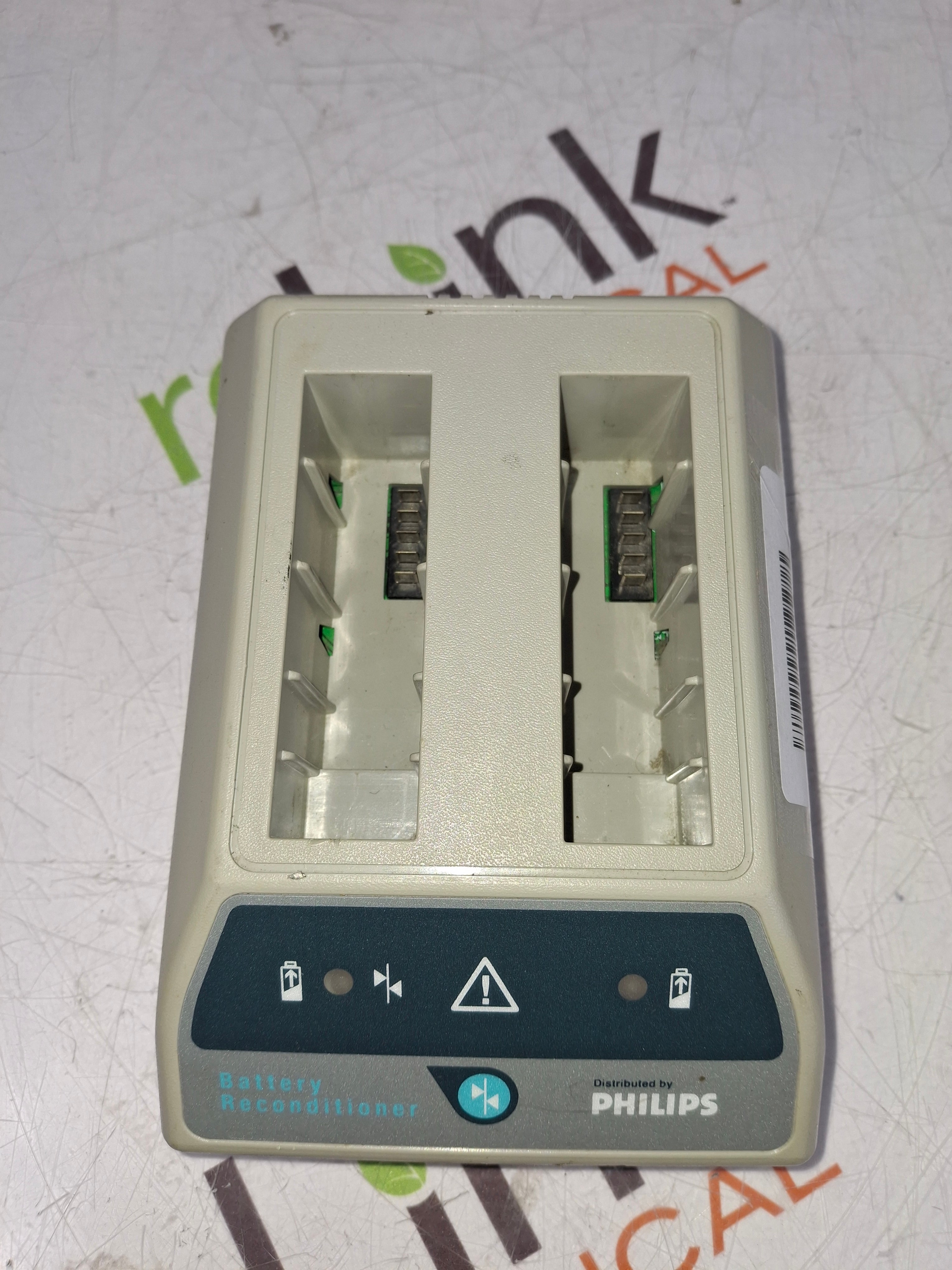 Philips AGI-3002 Battery Reconditioner w/ Power Supply