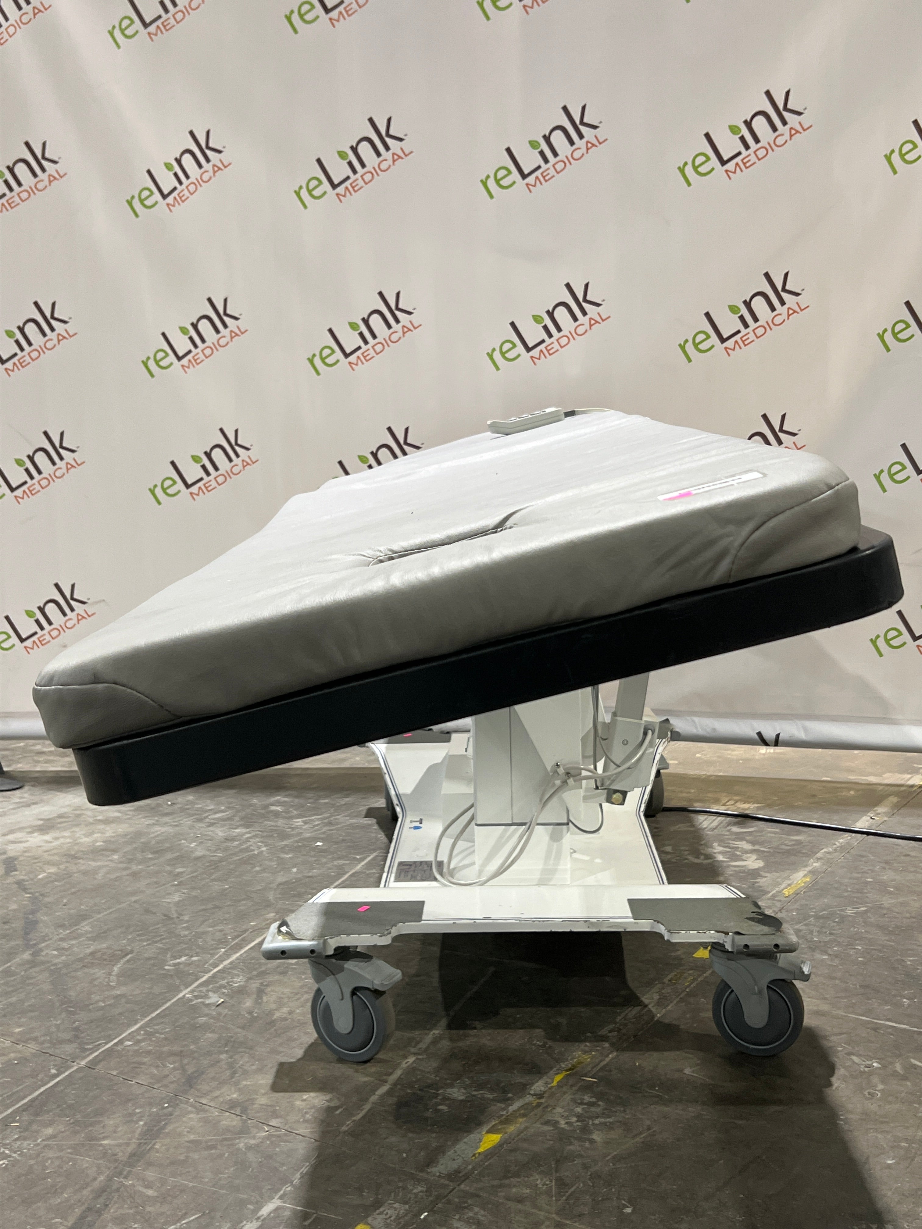Morgan MeDesign, Inc. UD400 C-Arm Table