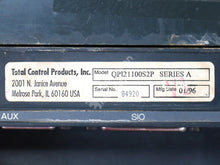 Carregar imagem no visualizador da galeria, QPI21100S2P By GE Fanuc Total Control 10.4In Color LCD Touchscreen HMI
