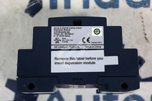 Carregar imagem no visualizador da galeria, IC210EAO002 By GE Fanuc 2 Channel Analog Output Expansion Durus Controller
