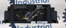 Cargar imagen en el visor de la galería, IC609SJR102 By GE Series One Jr 24VDC/115-230VAC Output Programmable Controller
