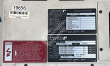 Cargar imagen en el visor de la galería, UVZC3003 By Reliance UVZ-C3003 200-400VAC Power Unit VZ3000 AC Servo Drives
