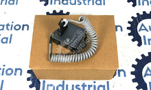 Cargar imagen en el visor de la galería, RIU20 By Square D Sy/Max Class 8003 7-12V Input RS232C Interface Unit
