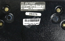 Cargar imagen en el visor de la galería, SPR-100 By Square D Sy/Max Class 8010 5VDC Hand-Held Programming Terminal
