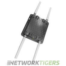 Carregar imagem no visualizador da galeria, Fortinet FAP-222E-A FortiAP Series Outdoor 2x2 MU-MIMO Registrable/Unclaimed WAP
