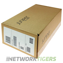 Carregar imagem no visualizador da galeria, NEW Juniper QFX5100-FAN-AFO Front-to-Back Airflow Switch Fan Module
