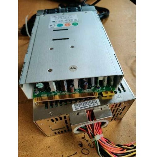 Fonte Zippy EMACS MRM-6600P 600W Redundant Power Supply similar to MRM-6650P - MFerraz Tecnologia